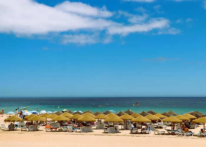 Apartment Luxury 3-bedroom At High-end Da Luz