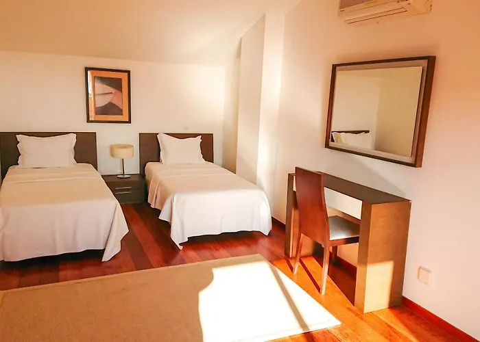 Luxury 3-bedroom At High-end Da Apartment *