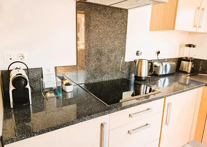 Luxury 3-bedroom At High-end Da Apartamento Luz