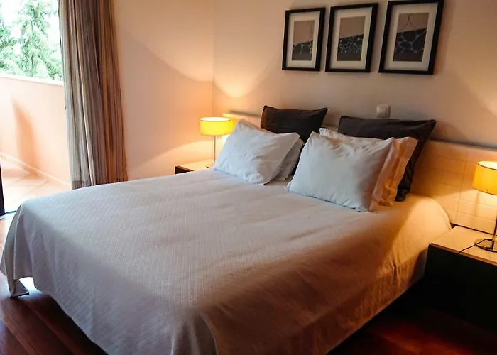 Luxury 3-bedroom At High-end Da * Luz