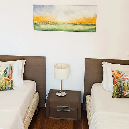 Apartment Luxury 3-bedroom At High-end Da