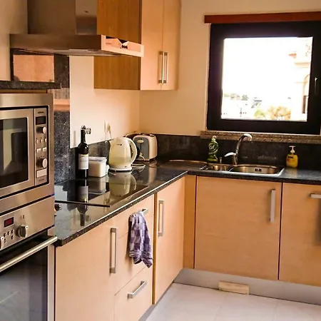 Luxury 3-bedroom At High-end Da Appartement *